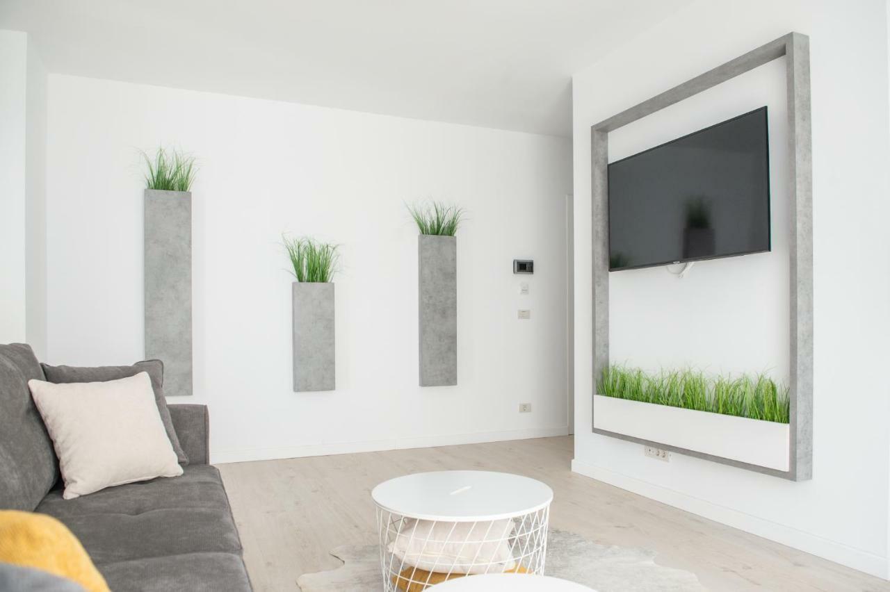 West Residence Apartments Timișoara Zewnętrze zdjęcie
