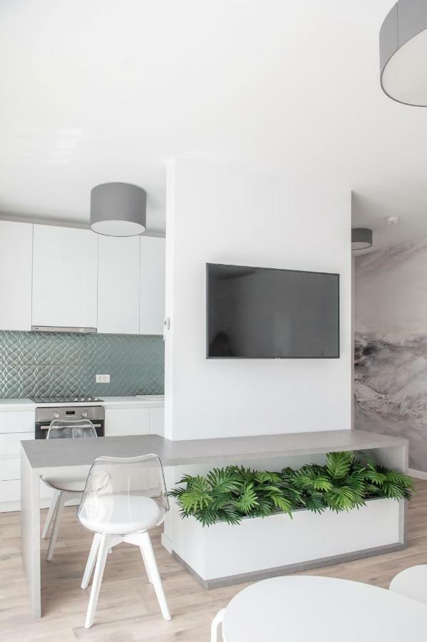 West Residence Apartments Timișoara Zewnętrze zdjęcie